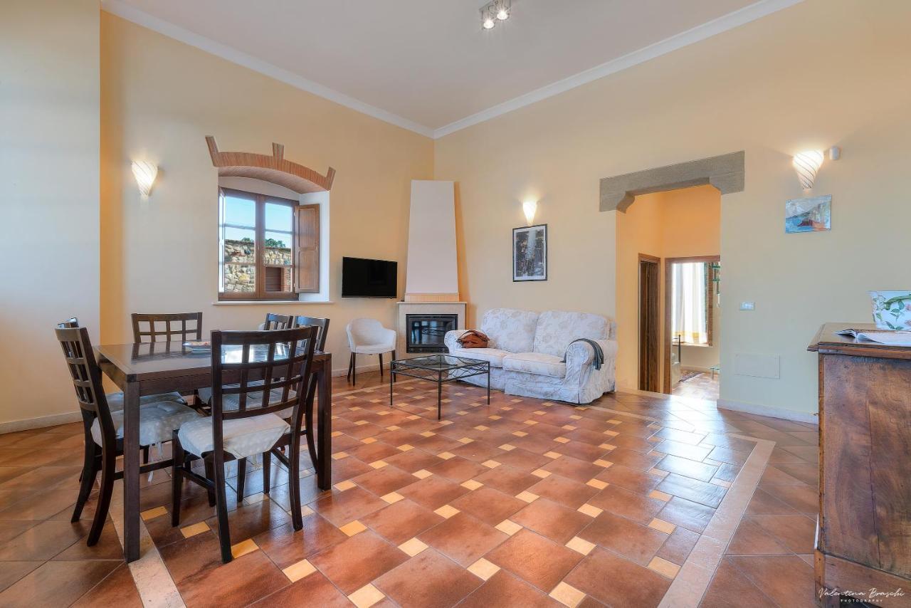 Agriturismo Tenuta Pakravan Papi Riparbella Esterno foto