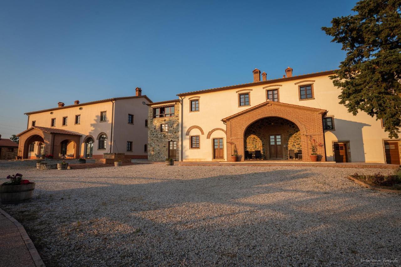 Agriturismo Tenuta Pakravan Papi Riparbella Esterno foto