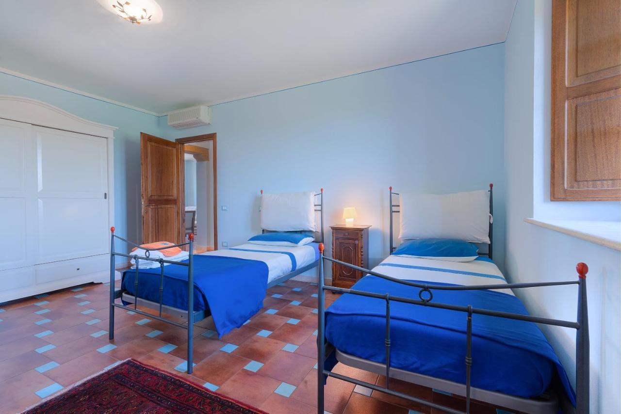 Agriturismo Tenuta Pakravan Papi Riparbella Esterno foto