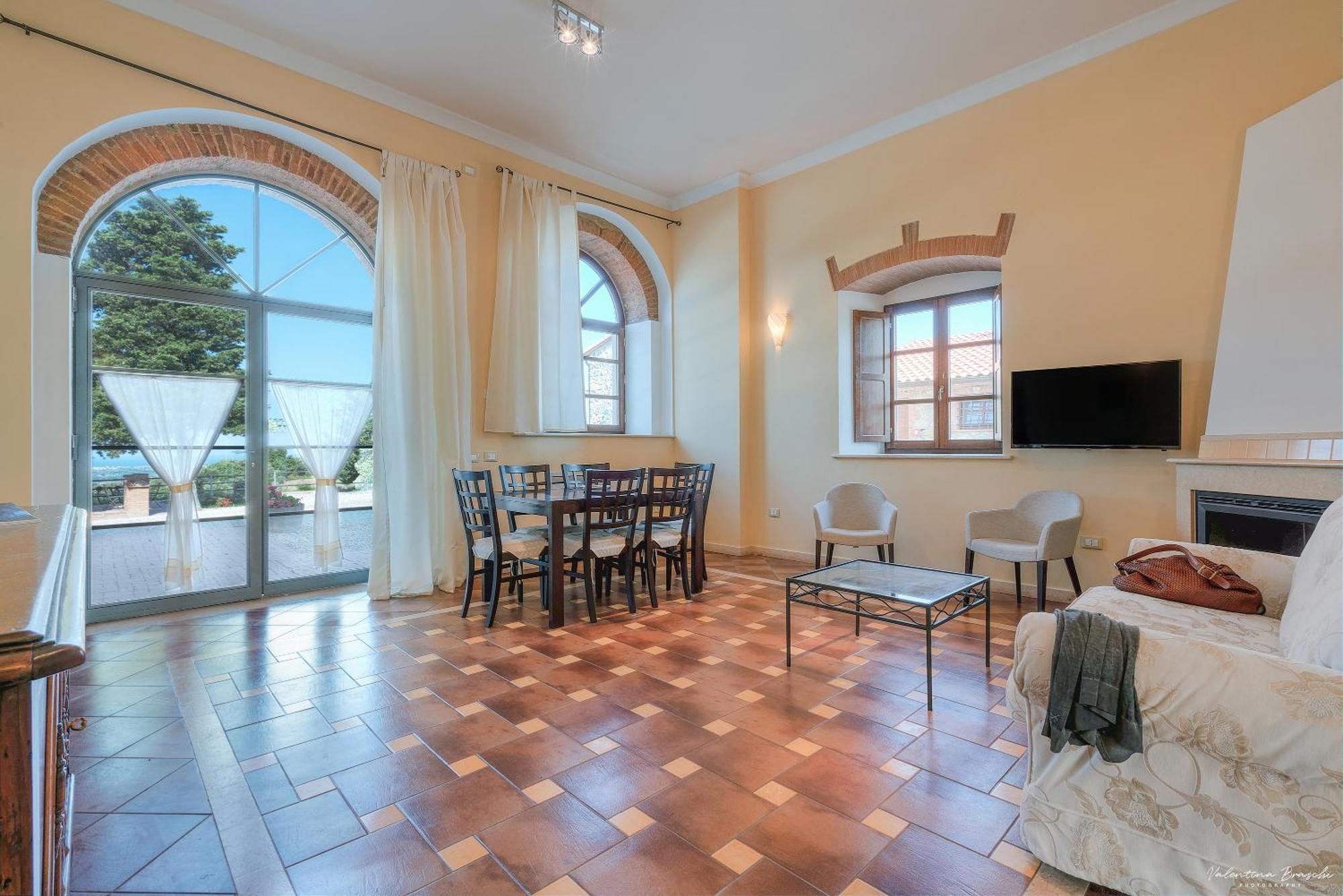 Agriturismo Tenuta Pakravan Papi Riparbella Esterno foto