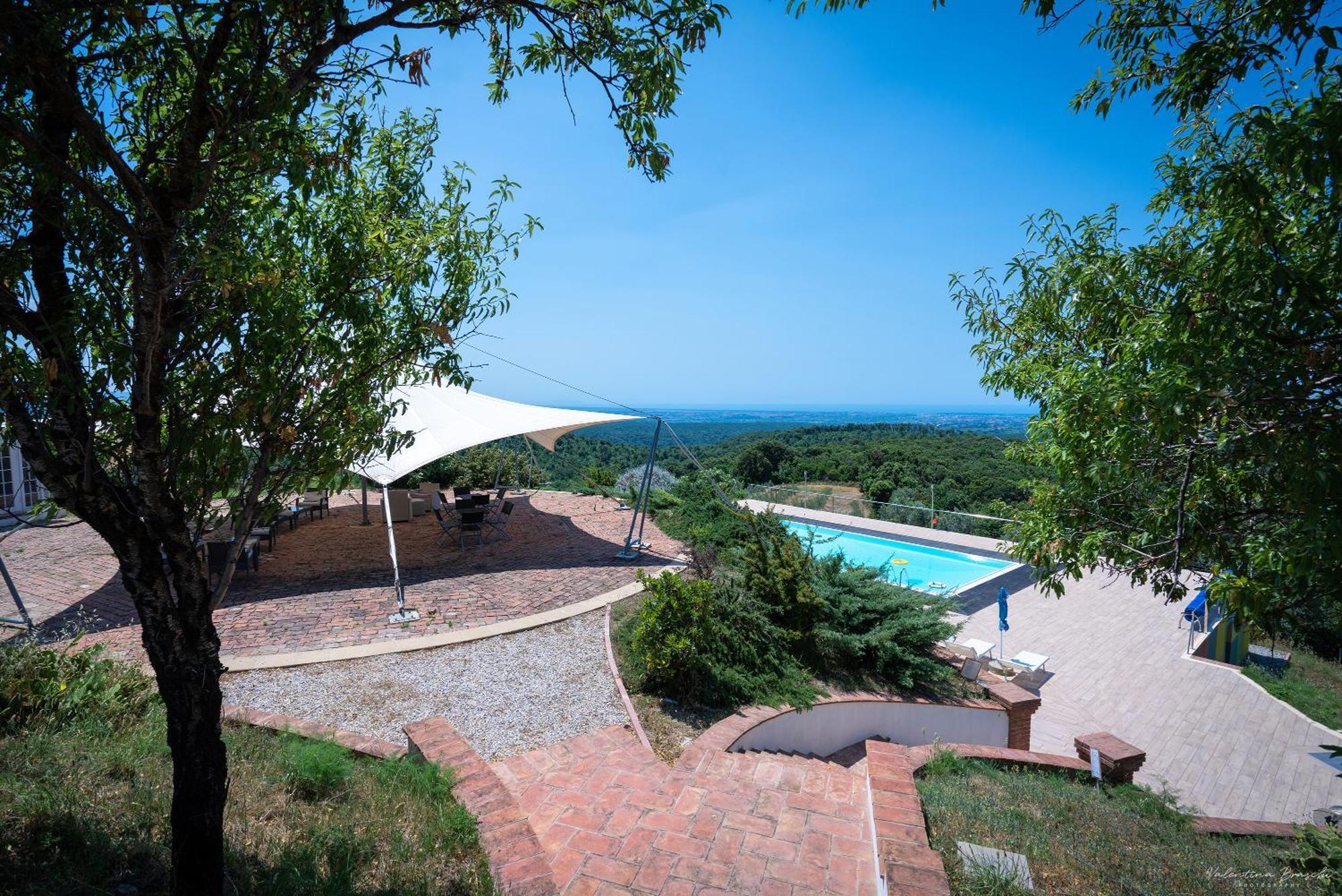 Agriturismo Tenuta Pakravan Papi Riparbella Esterno foto